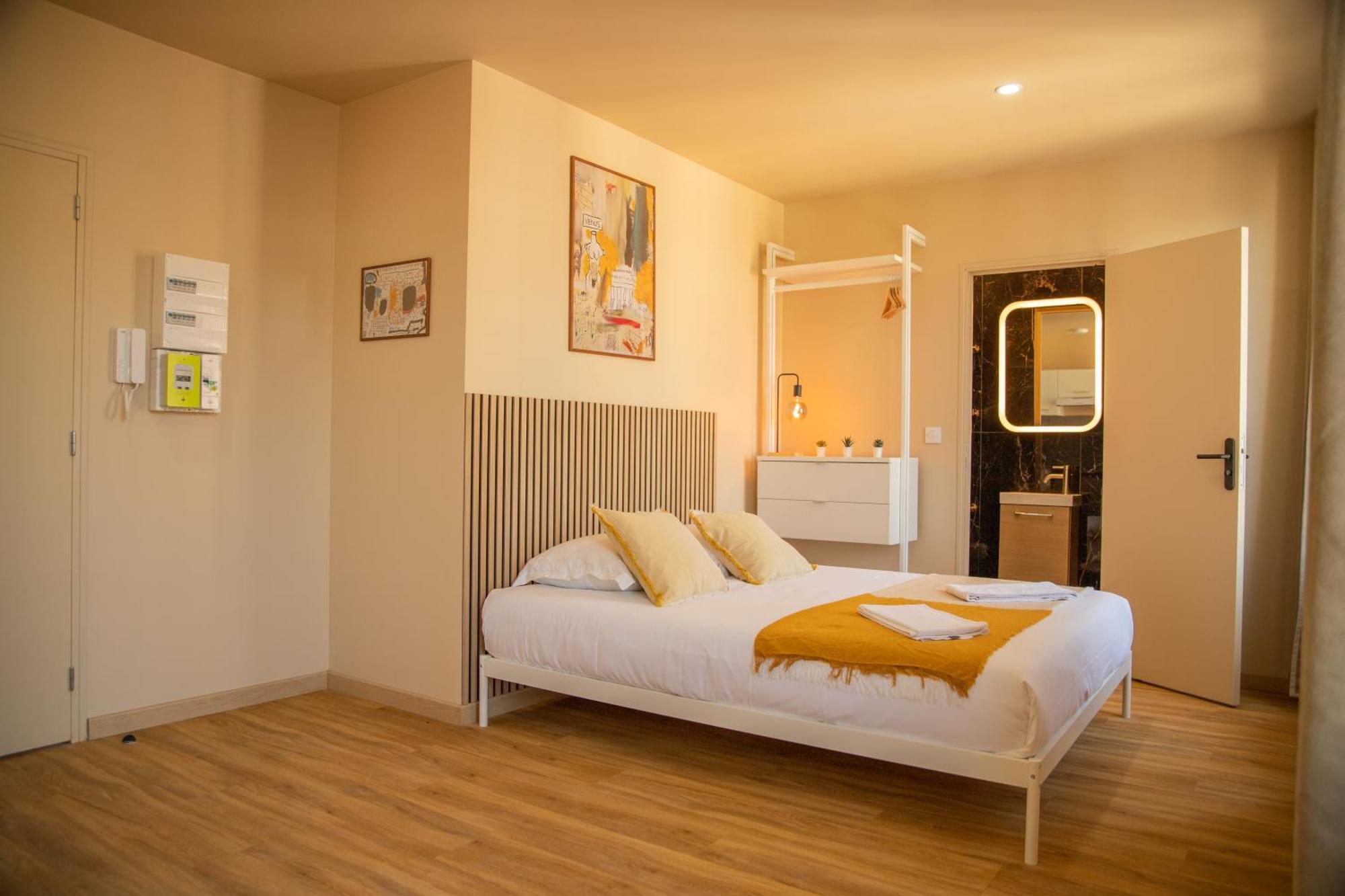 Arthur Residency - Luxury Apartment - Gare Хавър Екстериор снимка