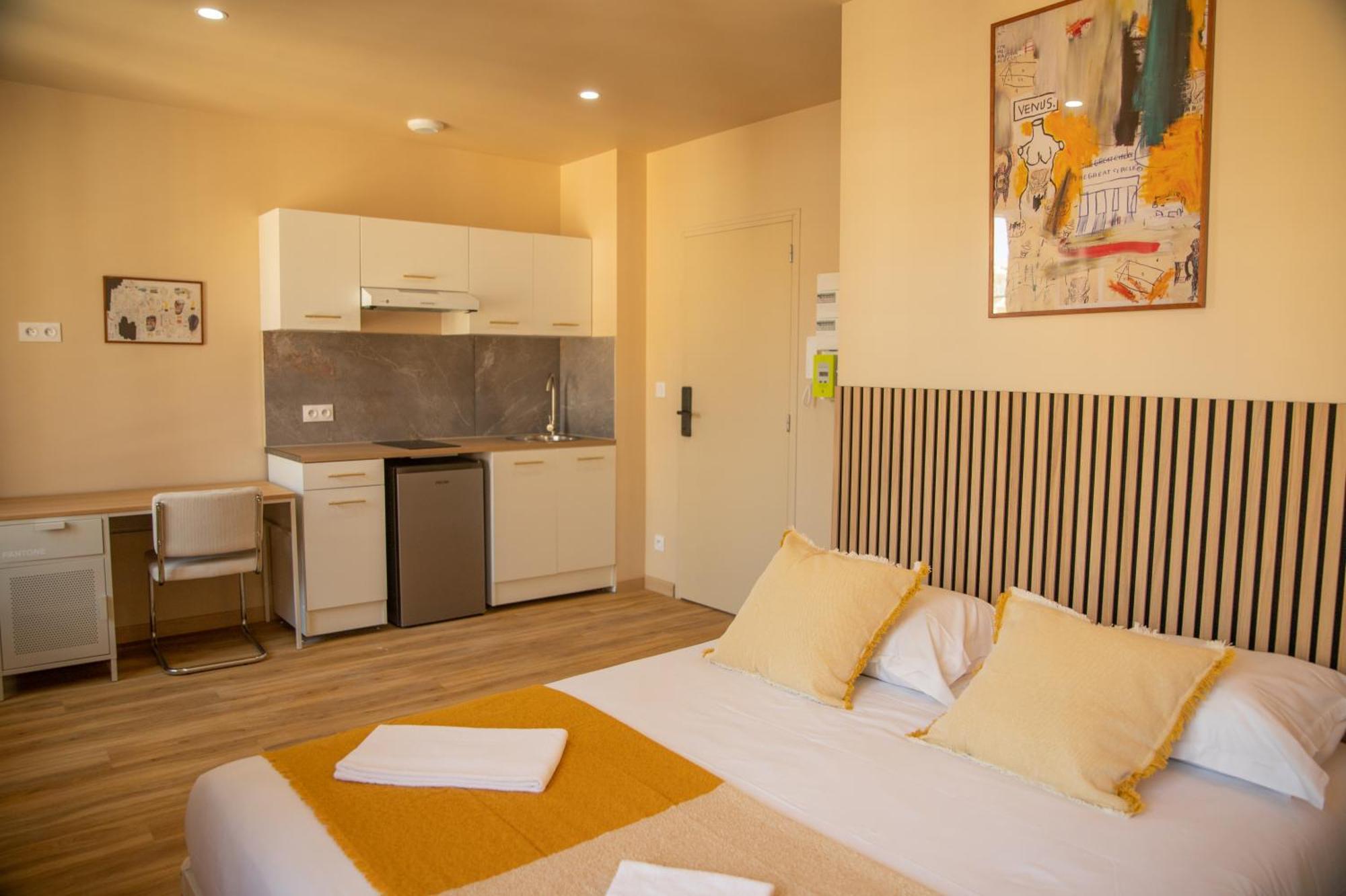 Arthur Residency - Luxury Apartment - Gare Хавър Екстериор снимка